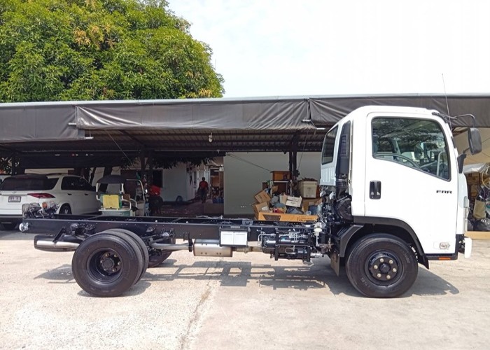 Used 4
                    ISUZU
                     for Sale Image