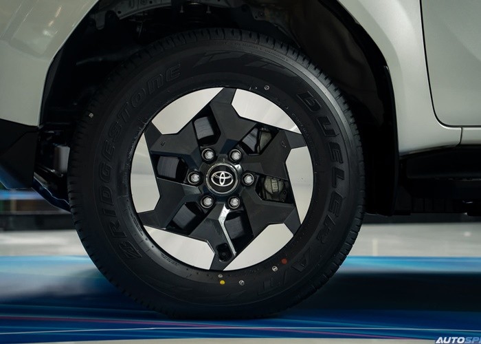 Used 1
                    TOYOTA
                     for Sale Image