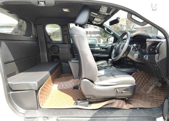 Used 12
                    TOYOTA
                     for Sale Image