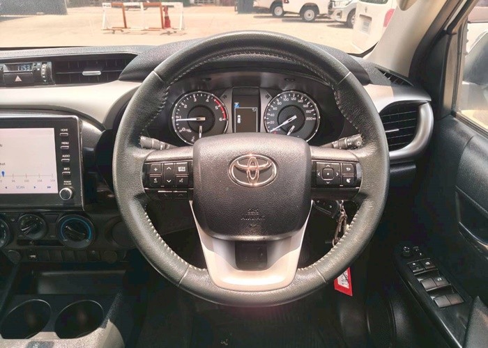 Used 12
                    TOYOTA
                     for Sale Image