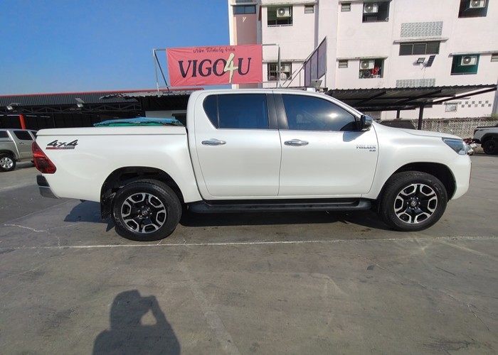 Used 7
                    TOYOTA
                     for Sale Image