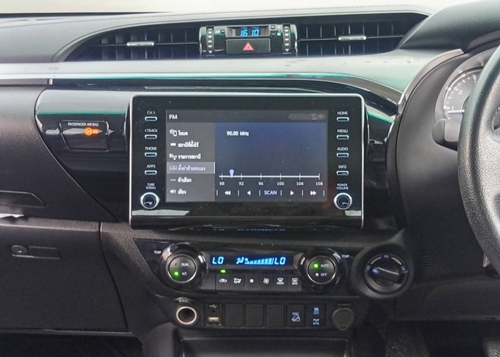 Used 7
                    TOYOTA
                     for Sale Image