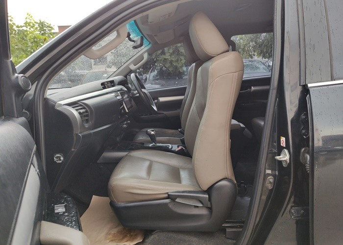 Used 12
                    TOYOTA
                     for Sale Image