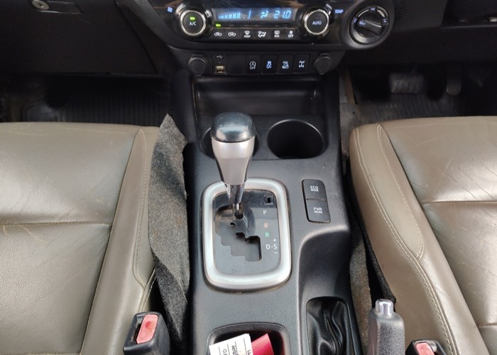 Used 12
                    TOYOTA
                     for Sale Image