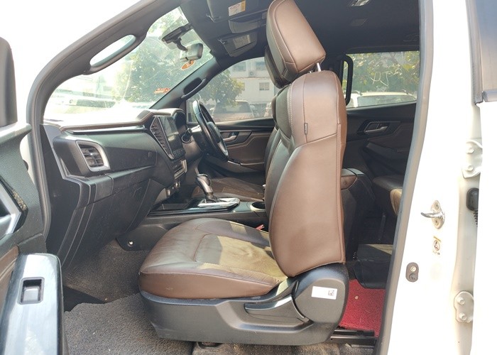 Used 1
                    ISUZU
                     for Sale Image