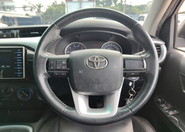 Used 10
                    TOYOTA
                     for Sale Image