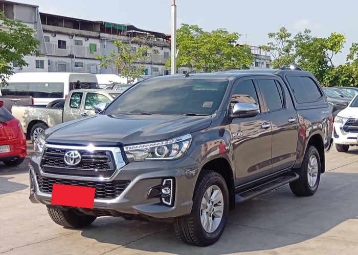Used 8
                     TOYOTA
                     
                     for Sale