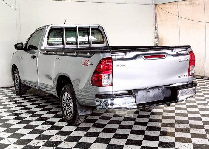 Used 12
                    TOYOTA
                     for Sale Image