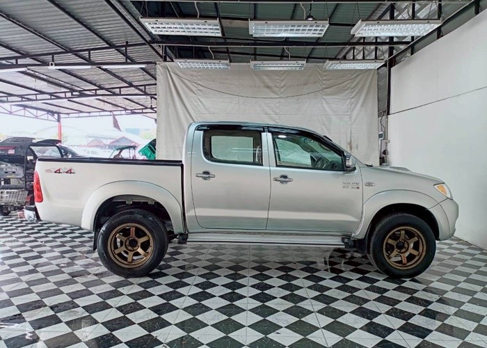 Used 8
                    TOYOTA
                     for Sale Image