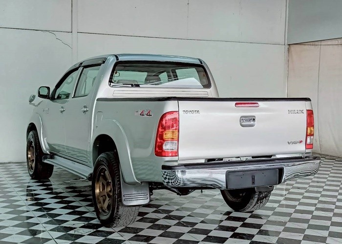 Used 8
                    TOYOTA
                     for Sale Image