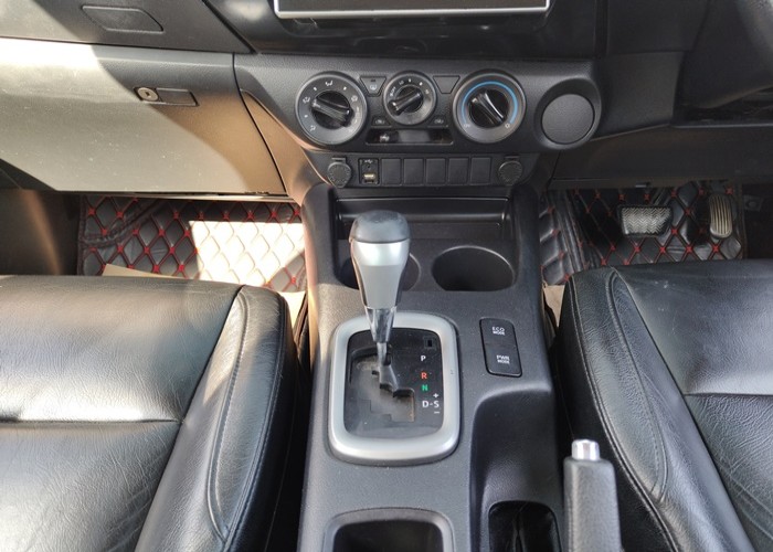 Used 9
                    TOYOTA
                     for Sale Image