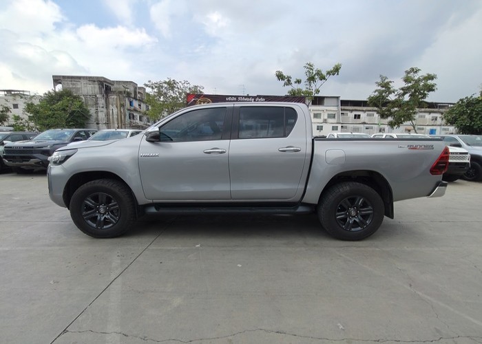 Used 6
                    TOYOTA
                     for Sale Image