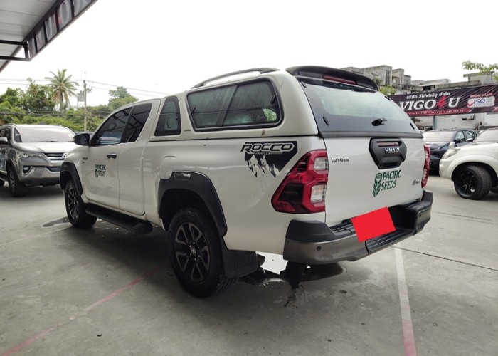 Used 7
                    TOYOTA
                     for Sale Image