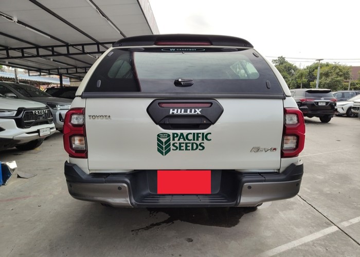 Used 7
                    TOYOTA
                     for Sale Image