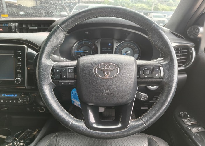 Used 7
                    TOYOTA
                     for Sale Image