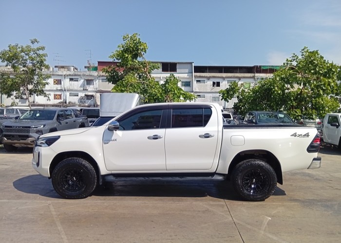 Used 6
                    TOYOTA
                     for Sale Image