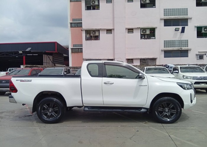 Used 8
                    TOYOTA
                     for Sale Image