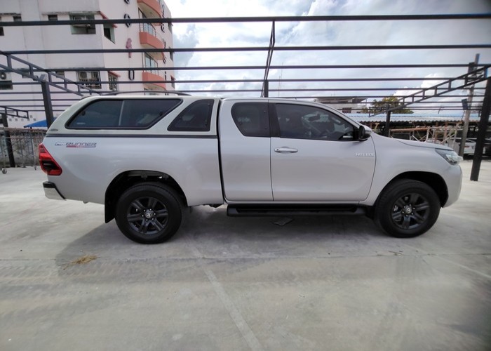 Used 5
                    TOYOTA
                     for Sale Image
