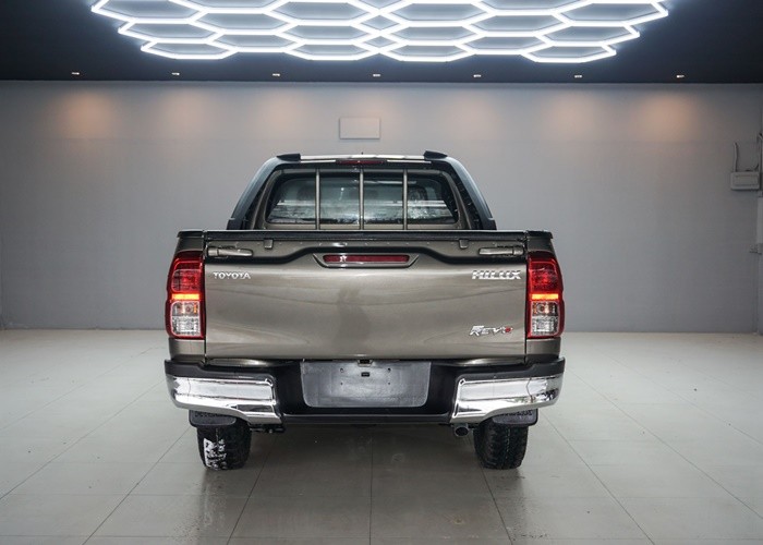 Used 5
                    TOYOTA
                     for Sale Image