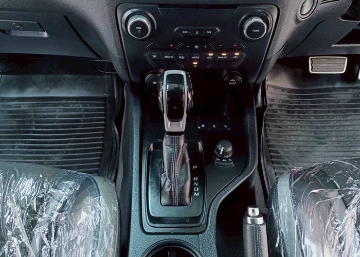 Used 10
                    FORD
                     for Sale Image