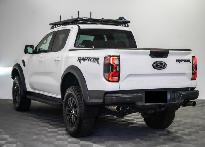 Used 10
                    FORD
                     for Sale Image