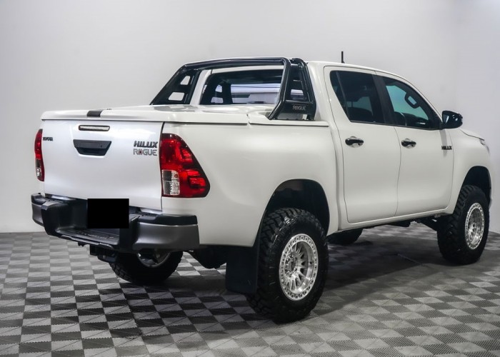 Used 2
                    TOYOTA
                     for Sale Image