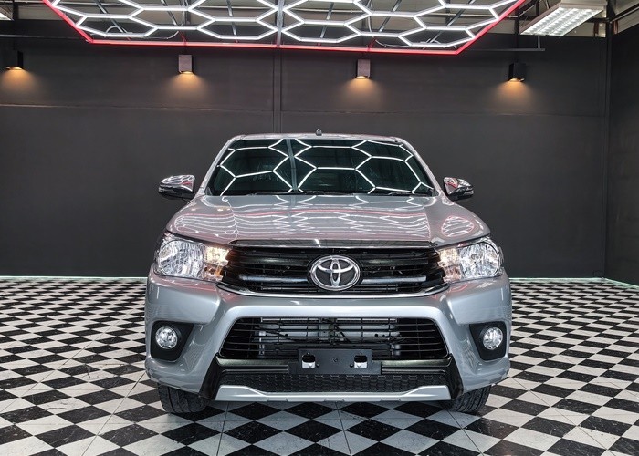 Used 11
                    TOYOTA
                     for Sale Image
