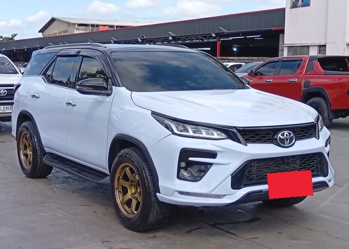 Used 7
                    TOYOTA
                     for Sale Image