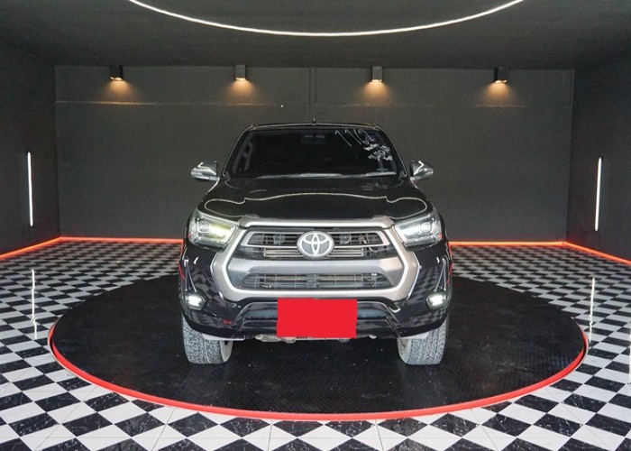 Used 8
                    TOYOTA
                     for Sale Image