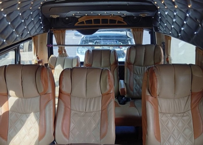 Used 12
                    TOYOTA
                     for Sale Image