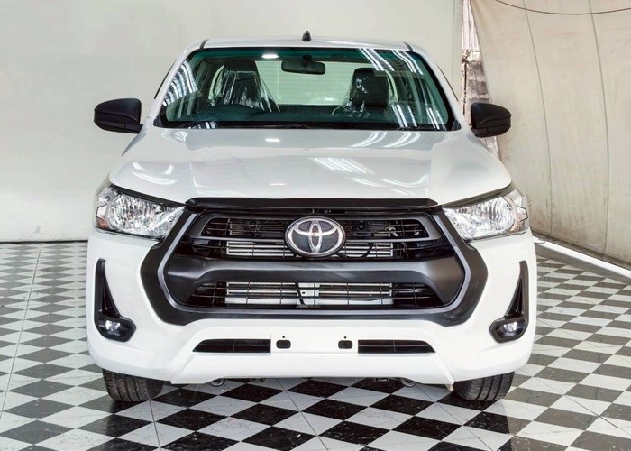 Used 9
                    TOYOTA
                     for Sale Image