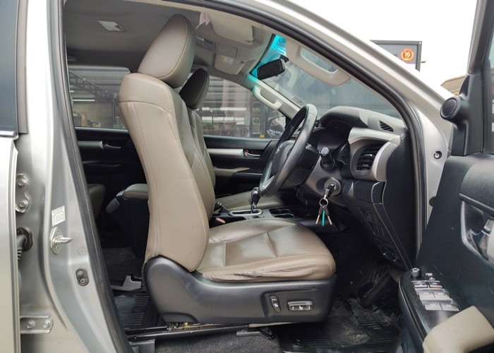 Used 7
                    TOYOTA
                     for Sale Image