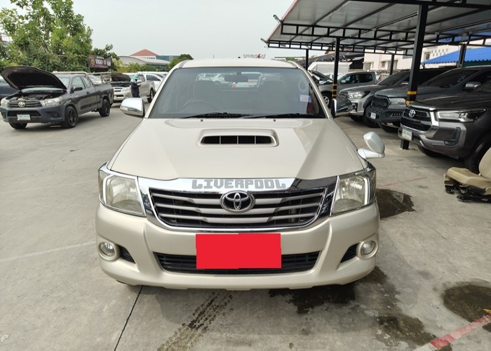 Used 8
                    TOYOTA
                     for Sale Image