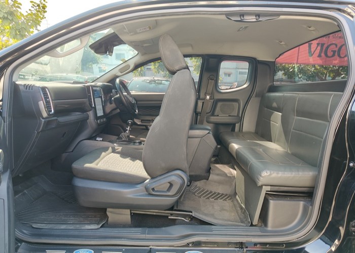 Used 6
                    FORD
                     for Sale Image