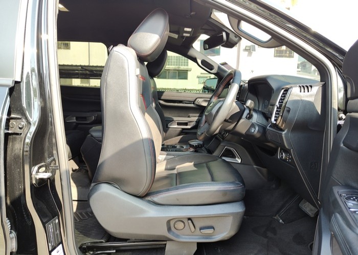 Used 8
                    FORD
                     for Sale Image