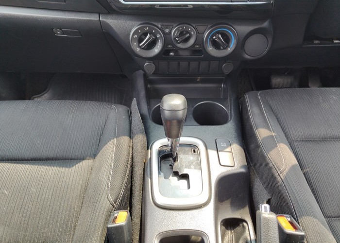 Used 9
                    TOYOTA
                     for Sale Image