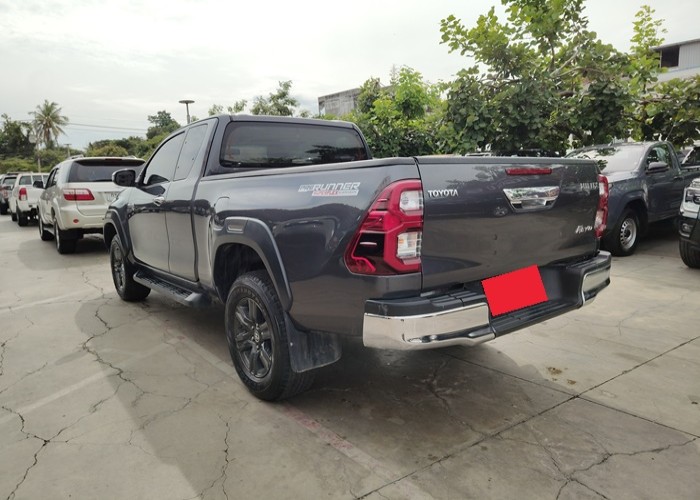 Used 5
                    TOYOTA
                     for Sale Image