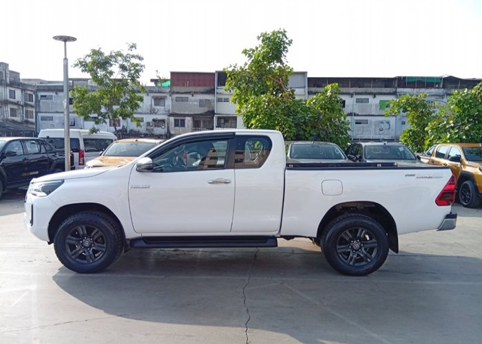 Used 5
                    TOYOTA
                     for Sale Image