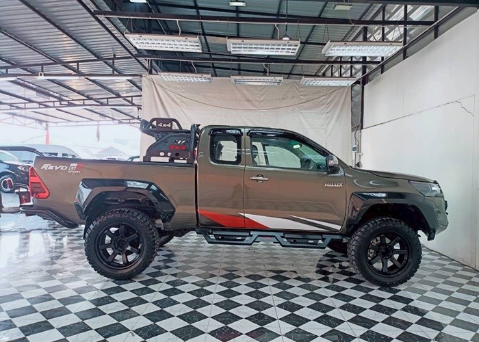 Used 9
                    TOYOTA
                     for Sale Image