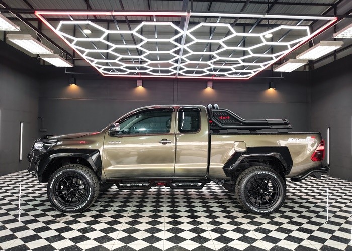 Used 6
                    TOYOTA
                     for Sale Image