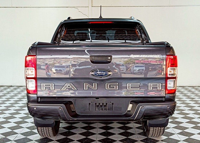 Used 6
                    FORD
                     for Sale Image