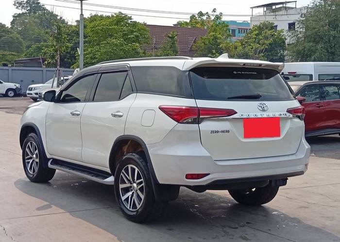 Used 7
                    TOYOTA
                     for Sale Image