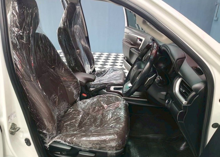 Used 7
                    TOYOTA
                     for Sale Image