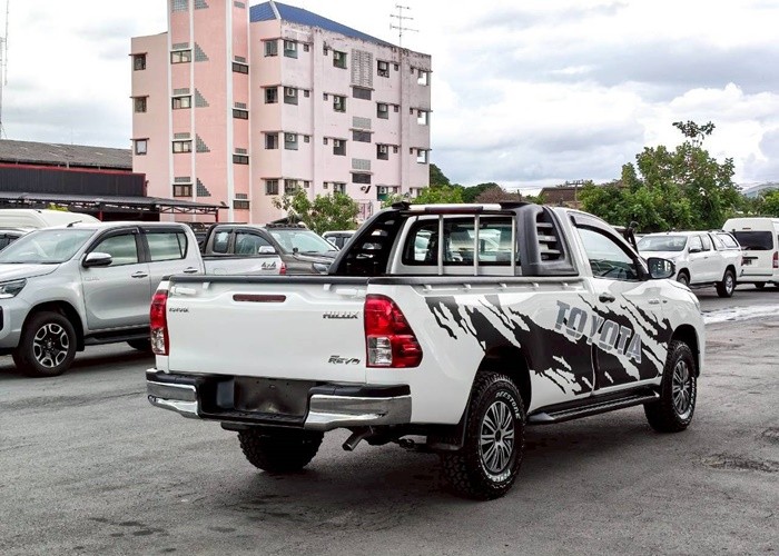 Used 7
                    TOYOTA
                     for Sale Image