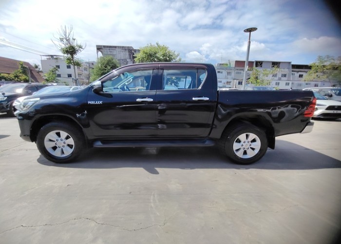Used 10
                    TOYOTA
                     for Sale Image