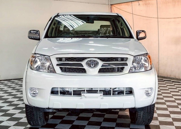 Used 8
                    TOYOTA
                     for Sale Image