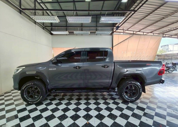 Used 3
                    TOYOTA
                     for Sale Image