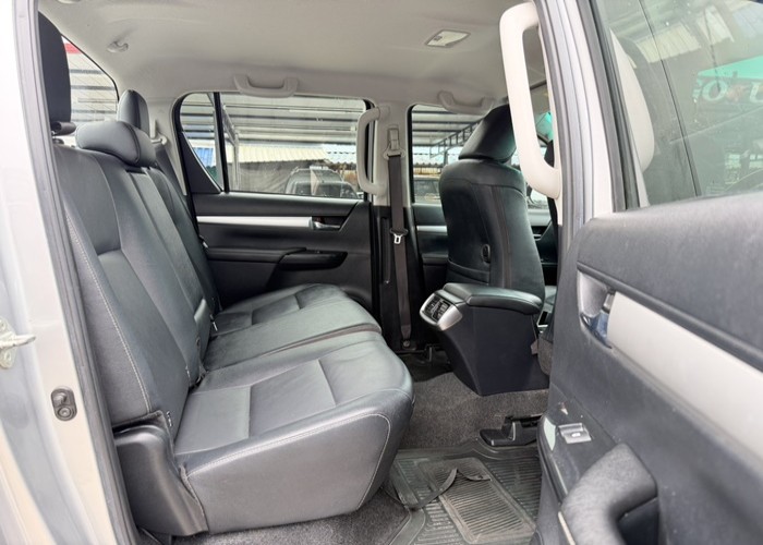 Used 4
                    TOYOTA
                     for Sale Image