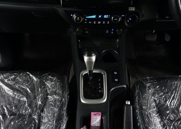 Used 4
                    TOYOTA
                     for Sale Image