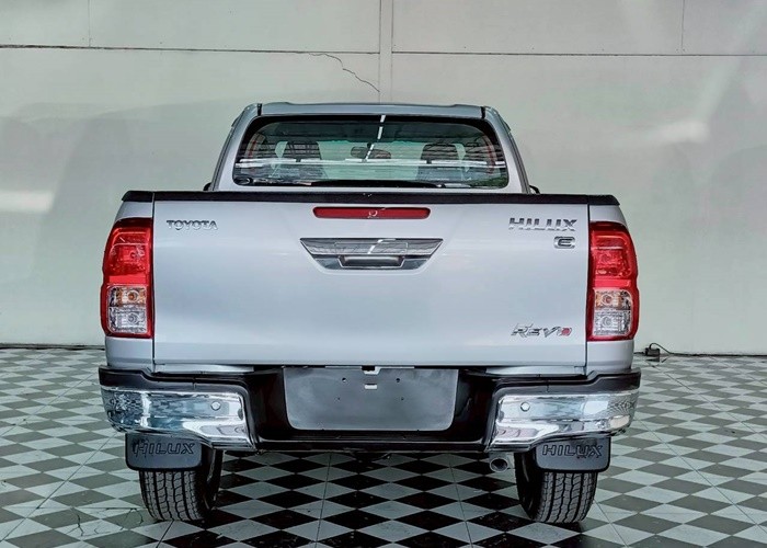 Used 12
                    TOYOTA
                     for Sale Image